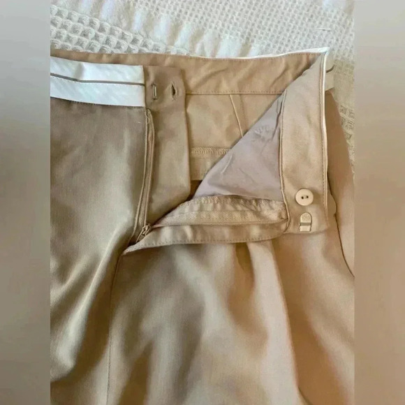 HYFVE Mini Skirt Tan Pleated Trouser Skirt Size Small Khaki Zipper and Pockets - Picture 7 of 9